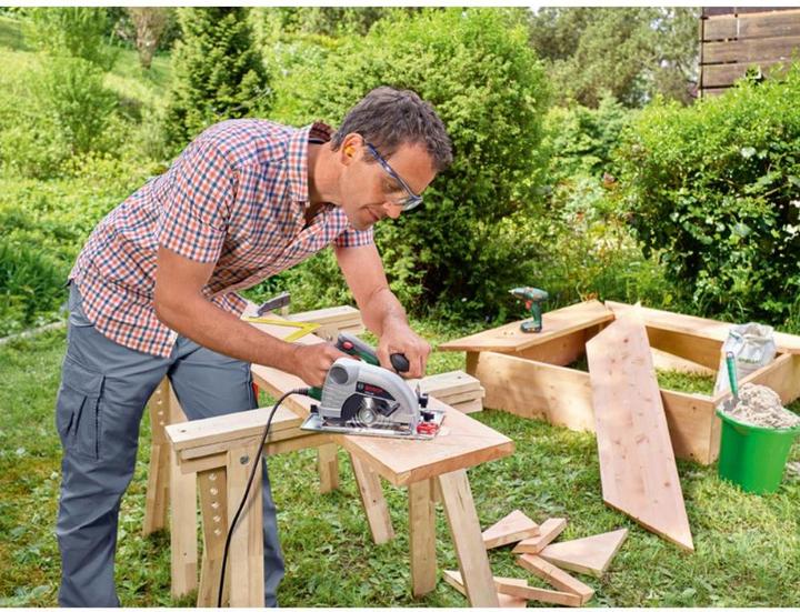 Produktbild Bosch Home & Garden Handkreissäge PKS 40, mit Kreissägeblatt Optiline Wood