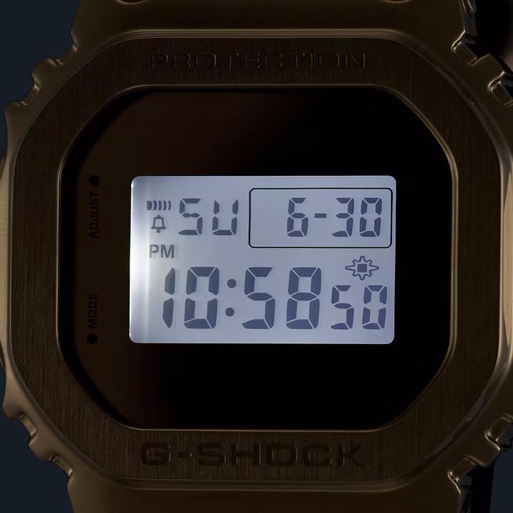Produktbild Casio GM-5600YMG-9ER (Digitaluhr, 49.60 mm)