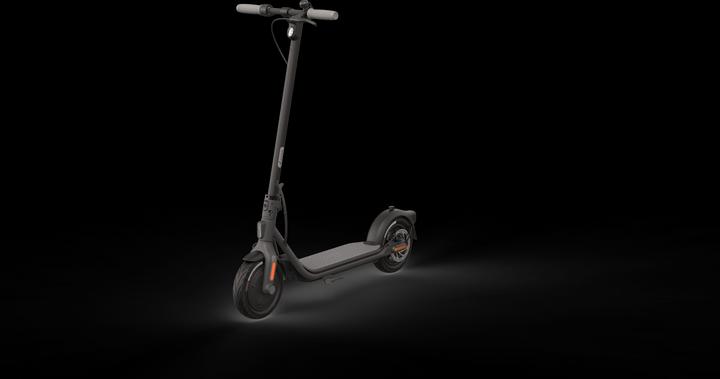 Produktbild Segway-Ninebot F25E (25 km/h, 25 km, 250 W)