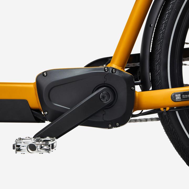 Actual product image Btwin E-cargo bike Cargobike Long John F900E Family yellow