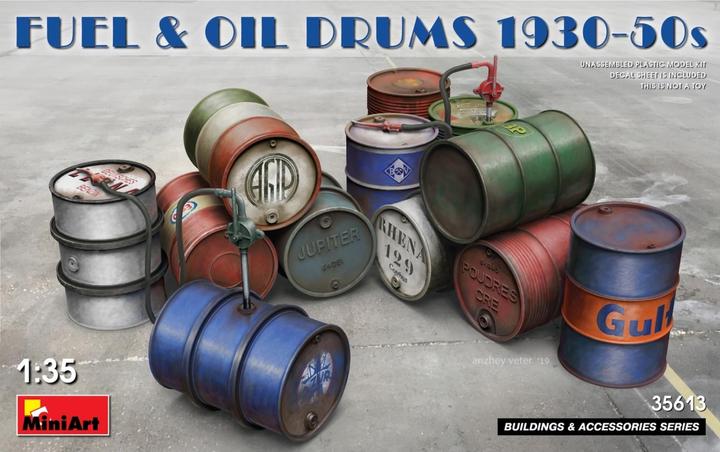 Actual product image Mini art Fuel & Oil Drums 1930-50s