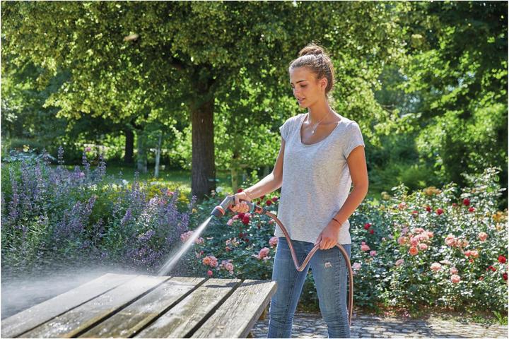 Actual product image Gardena Comfort cleaning syringe ecoPulse