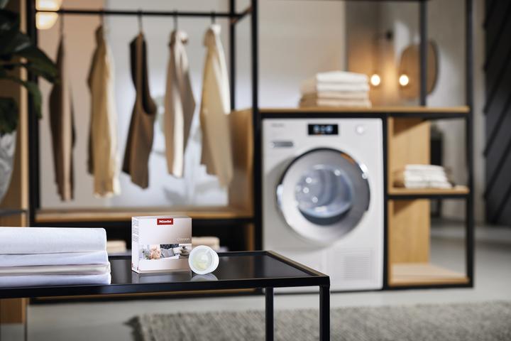 Actual product image Miele fragrance flacon Cocoon FA C 151 L (50 Washing cycles, Gel)