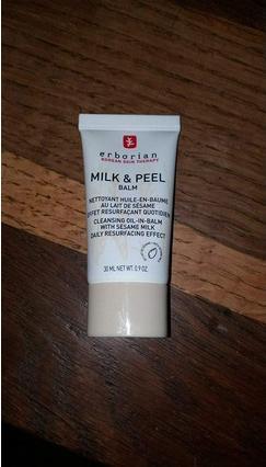 Immagine prodotto Erborian Balsamo Clean con olio di sesamo Milk & Peel Balm (Clean sing Oil-in-Balm) 30 ml (L) (Pulizia Balsamo, 30 ml)