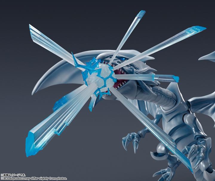 Produktbild Bandai Yu-Gi-Oh! figurine S.H. MonsterArts Blue-Eyes White Dragon 22 cm