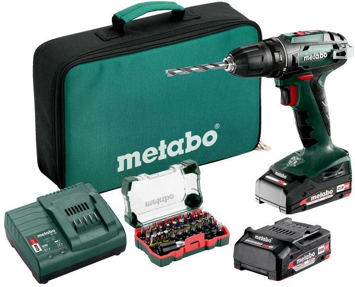 1 x Ladegerät SC 30, 2 x LiPOWER Akkupacks (18 V/2.0 Ah), 1 x Werkzeugtasche, 1 x Gürtelhaken, 1 x Schnellspannbohrfutter, 1 x Bit-Box SP (32-teilig)