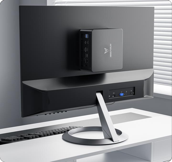 Immagine prodotto Minisforum UM890 Pro (AMD Ryzen 9 8945HS, 64 GB, 1000 GB)