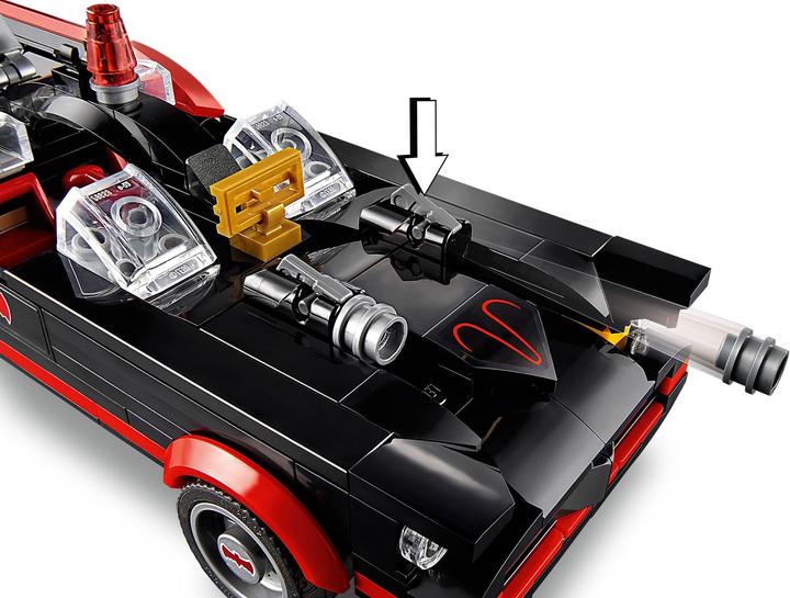 Actual product image LEGO Batmobile Batman Classic (76188, LEGO DC)