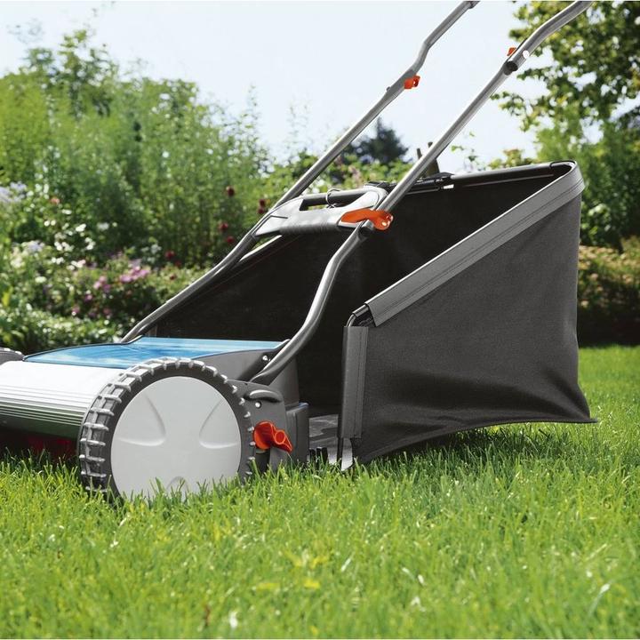 Productafbeelding Gardena Grasvanger (Grasmaaier, Grasvanger + opvangzak)