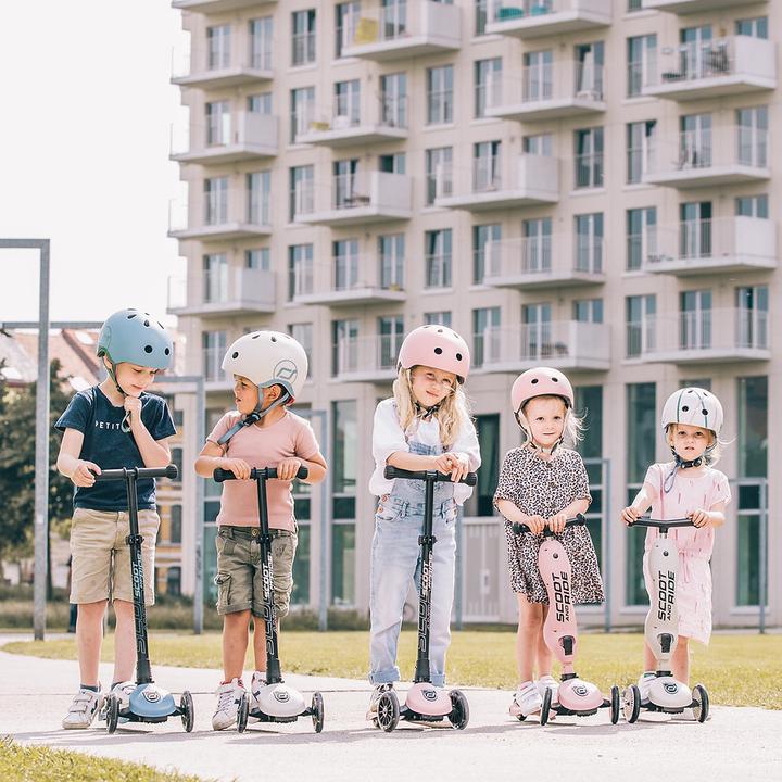 Actual product image Scoot and Ride Highwaykick 8