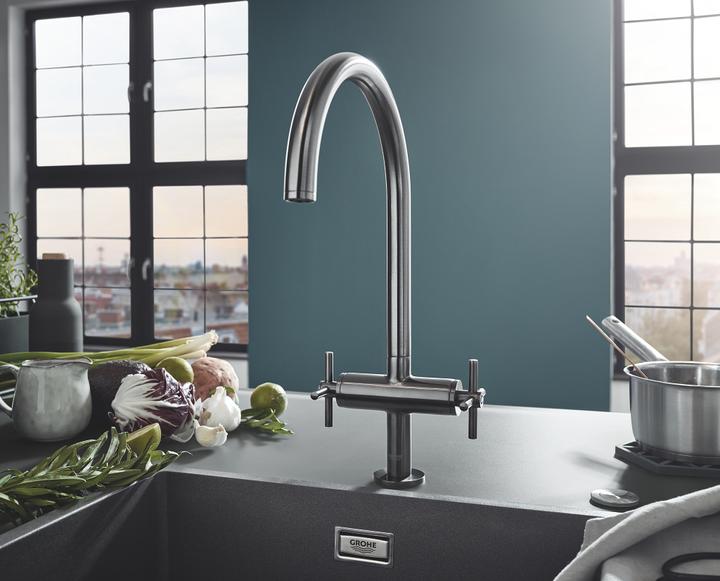 Produktbild Grohe Zweigriff-Spültischbatterie ATRIO 1/2" C-Auslauf su-st