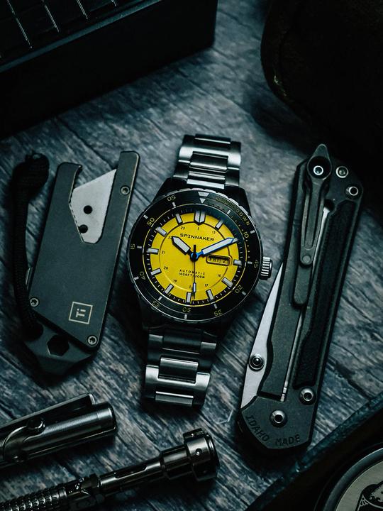 Image du produit Spinnaker SP-5099-33 Montre Hommes Hass Automatique Diver 43mm 30ATM (Montre de plongée, Lunette tournante à gauche, 43 mm)