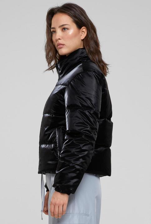 Actual product image Urban Classics Ladies Shark Skin Puffer Jacket - 126799 (4XL)