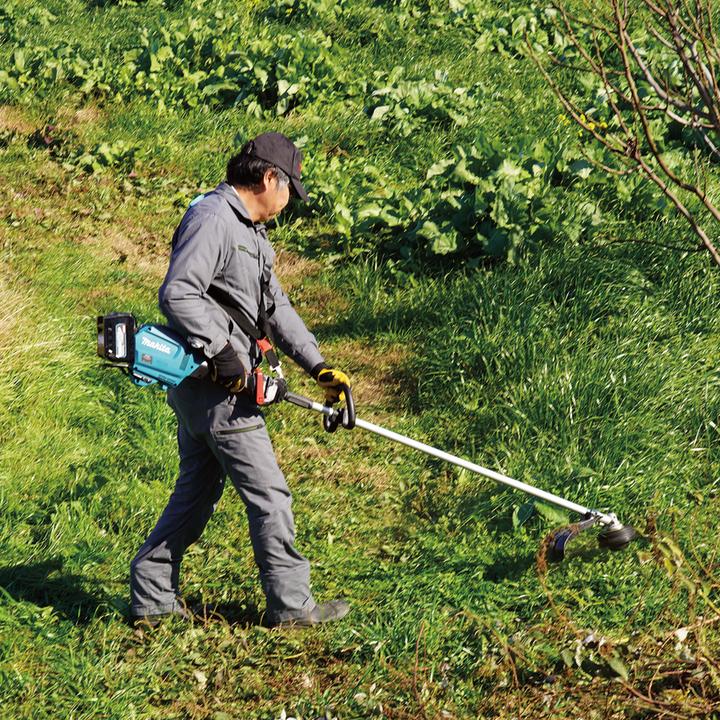 Actual product image Makita UR014GT201 Cordless brush cutter incl. 2nd battery, incl. charger 40V Cutting width (max.): 450mm (Trim line)