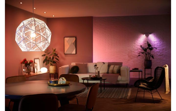 Actual product image Philips Hue Starter Kit (E27, 9 W, 1055 lm, 3 x, F)