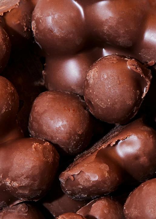 Actual product image KoRo Hazelnuts in milk chocolate (1 pcs., 750 g)