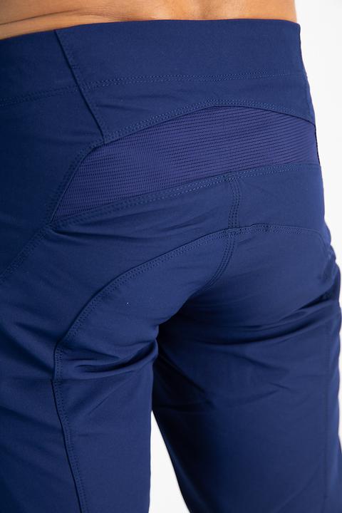 Actual product image 100% Airmatic men short (32)