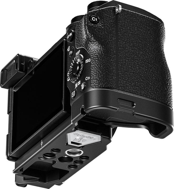 Actual product image Leofoto Camera plate LPS-A6700 for Sony Alpha 6700 (L-rail)