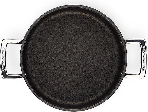 Produktbild Le Creuset 51111240010502 Aluminium-Antihaft Fleischtopf, Anthrazit/Silber (24 cm, Kochtopf, Aluminiumguss)