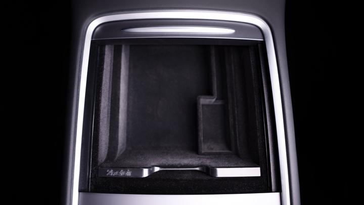 Produktbild 2befair Organizer-Box für die Mittelkonsole des Tesla Model 3/Y