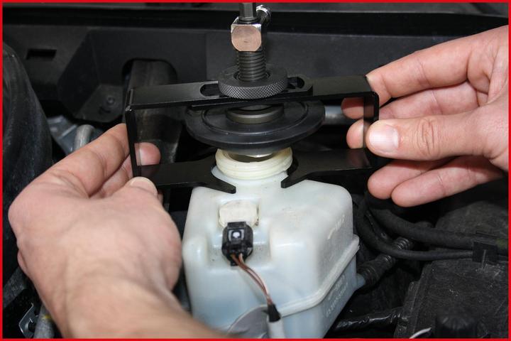 Produktbild KS Tools Universal-Entlüfterstutzen-Adapter