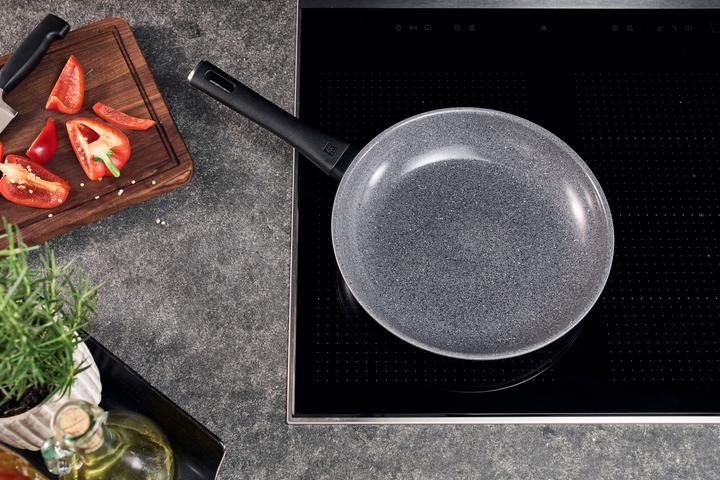 Produktbild Zwilling - Terreno Plus Fry Pan - Gray - 24 cm (24 cm, Bratpfanne, Aluminium)