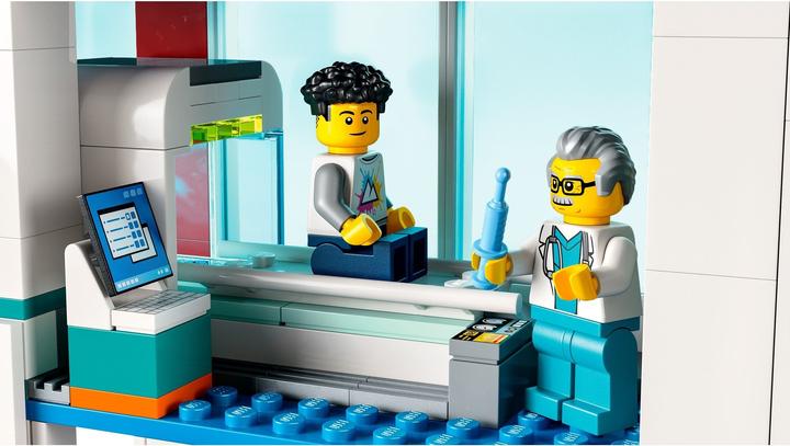 Produktbild LEGO Krankenhaus (60330, LEGO City)