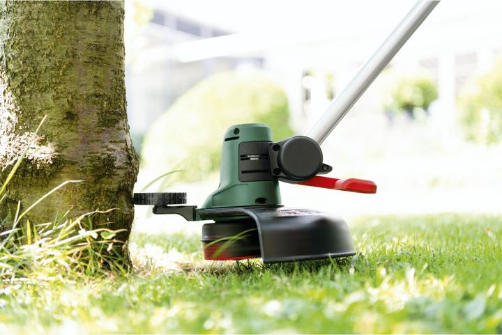 Actual product image Bosch Home & Garden UniversalGrassCut 18-260 (Trim line)