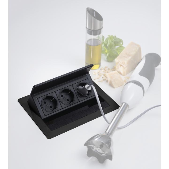 Actual product image Evoline Flip Top Push S multiple socket outlet 3x Schuko sockets, black (3 x, CEE 7/3, 3 m)