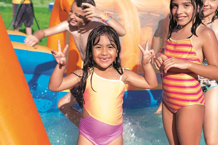 Actual product image Bestway 53303 Inflatable bouncy castle