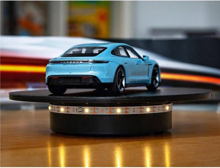 Immagine prodotto Franzis Porsche Taycan