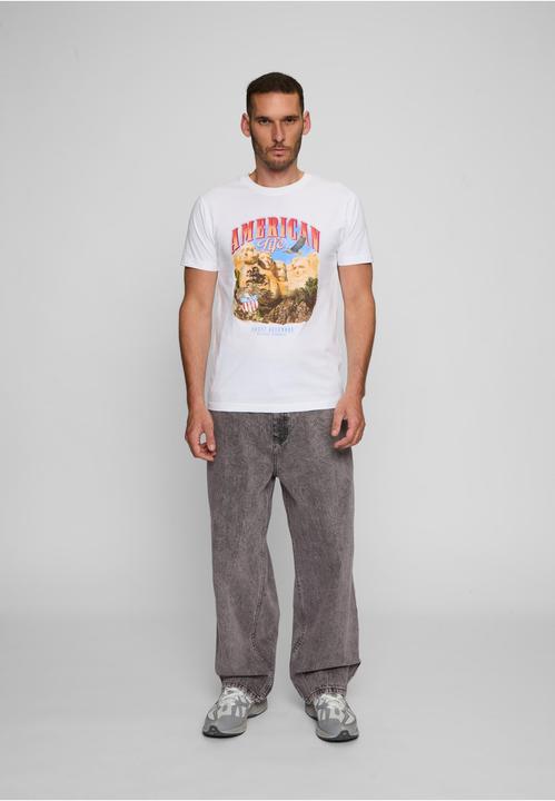 Actual product image MT American Life Mount Roushmore Tee - 15667 (S)