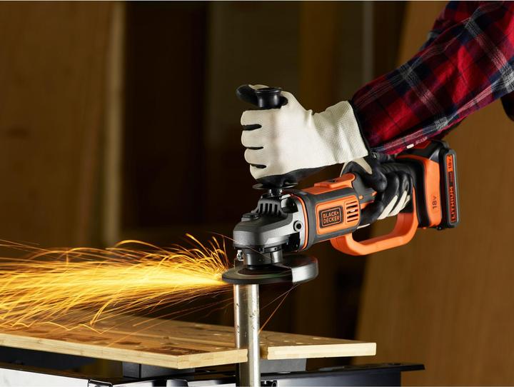 Actual product image Black & Decker Bcg720nxj (125 mm)