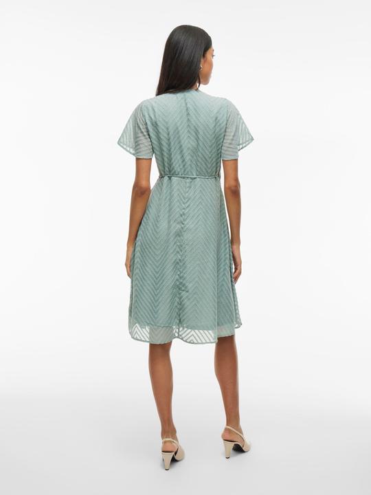 Produktbild Vila Petite – Midi Wickelkleid (44)