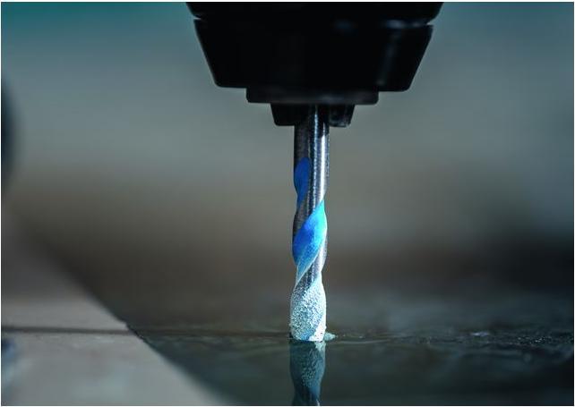 Actual product image Bosch Professional Zubehör EXPERT CYL-9 MultiConstruction Drill, 12 x 200 x 250 mm (12 millimetres)