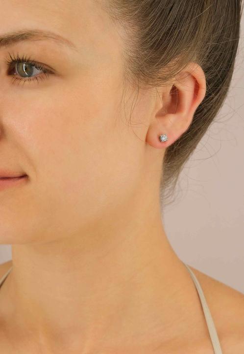 Actual product image Muau Stud earrings 4-handle setting (White gold 750)