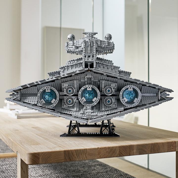 Image du produit LEGO Imperial Star Destroyer (75252, LEGO difficiles à trouver, LEGO Star Wars)