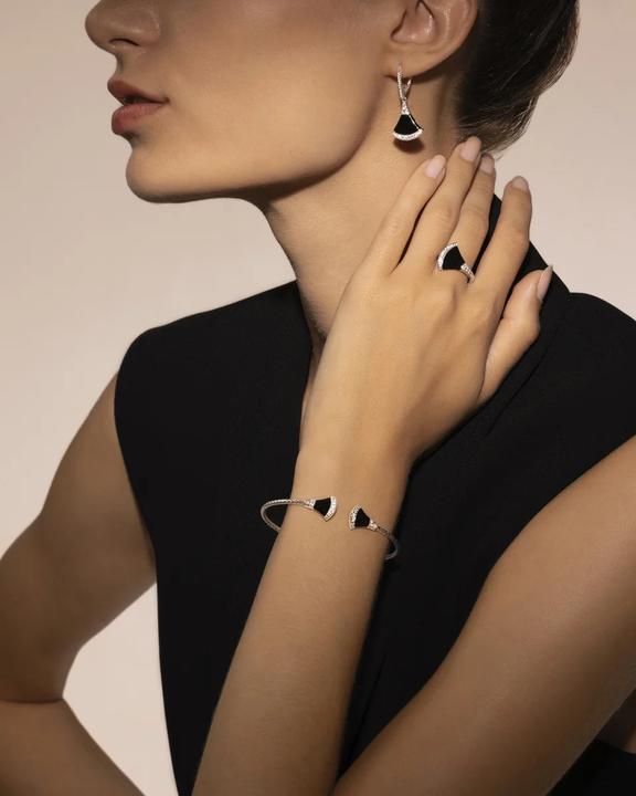 Immagine prodotto Charles Garnier Orecchini in argento, agata nera e zirconi (Agata, Ossidi di argento e zirconio)
