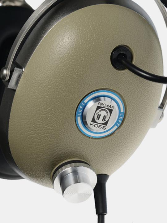 Actual product image Koss Pro4AA (Cable)