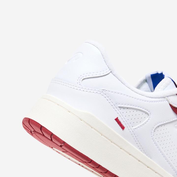 Immagine prodotto Decathlon Sneaker Herren - CJ80 weiss/bordeauxrot (40)