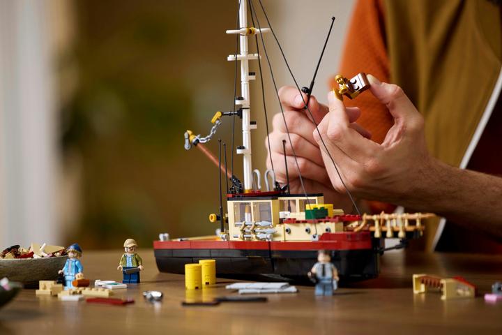 Produktbild LEGO Der weisse Hai (21350, LEGO Ideas, LEGO Seltene Sets)