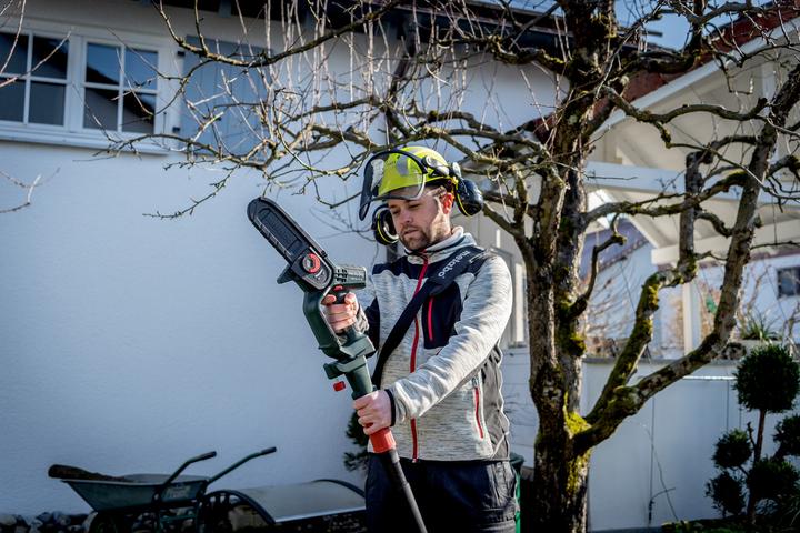 Actual product image Metabo Telescopic pole (Battery chain saw)