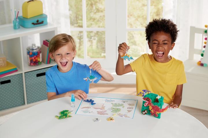 Actual product image Aquabeads Dinosaur craft set