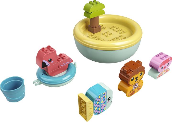Actual product image LEGO Bathtub fun: Swimming animal island (10966)