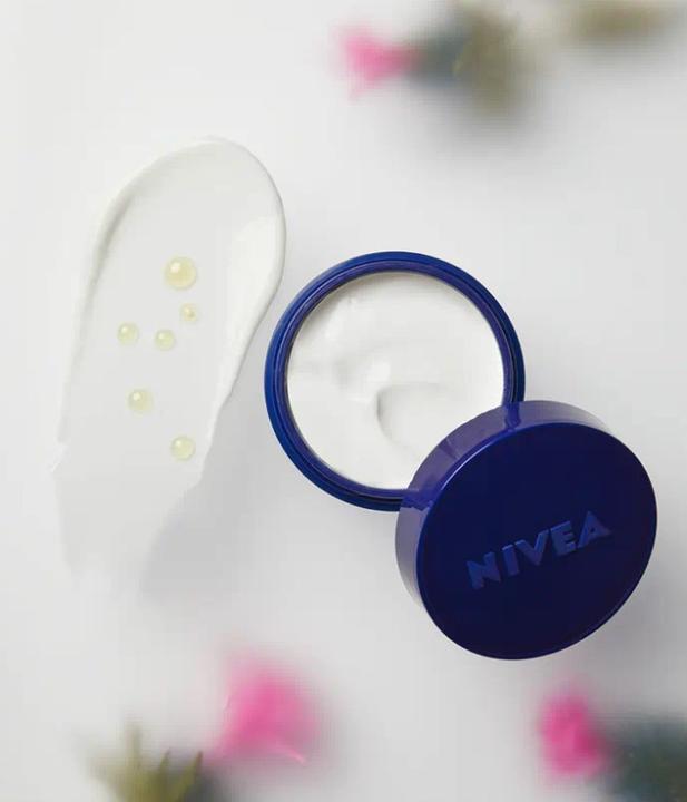 Actual product image NIVEA Naturally Good (50 ml, Night cream)