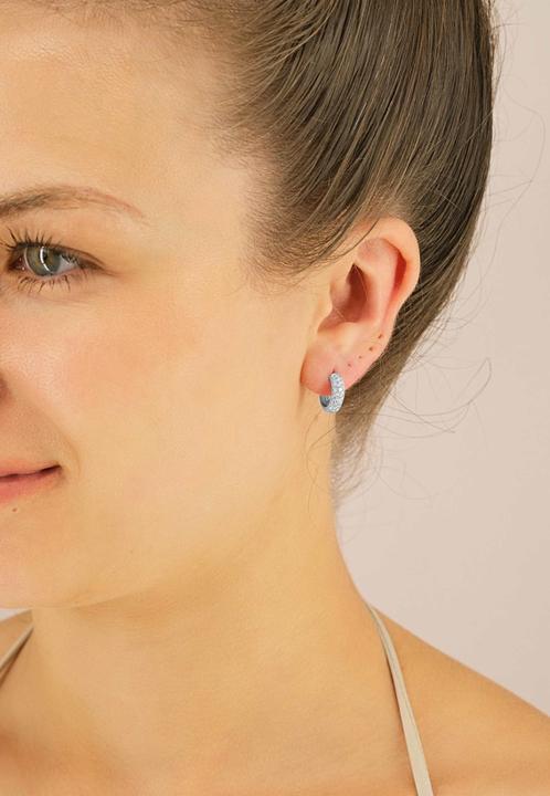 Actual product image Muau Creoles (750 platinum)