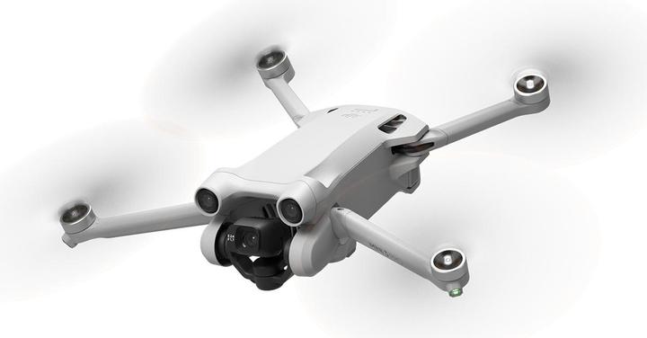 Image du produit DJI Mini 3 Pro avec télécommande (34 min, 249 g, 48 Mpx)