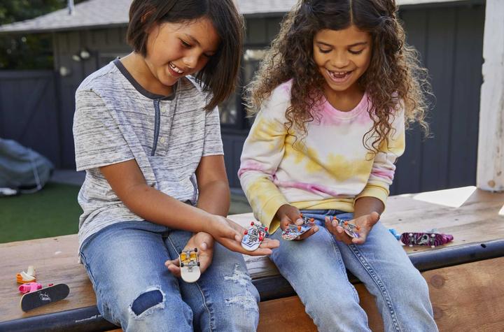 Image du produit Hot Wheels Gamme Skate Collector Series (Allemand, Français, Italien, Anglais)