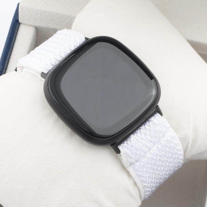 Produktbild Cover-Discount Fitbit Versa 4 / Sense 2 - Nylon Ersatzarmband weiss (Nylon)