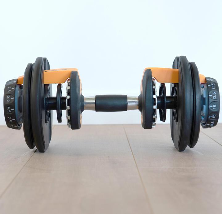 Immagine prodotto Rockbells Verstellbares Hantel- / Gewichtsystem (2 bis 24 kg) Sport / Fitness inkl. Abstellbasis (1 x 2 kg - 24 kg)